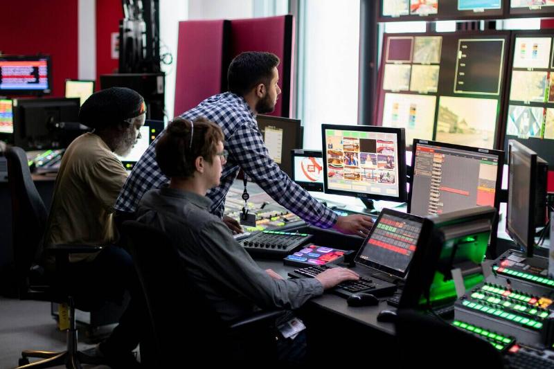 thisisengineering-w_zE6qlkQKA-unsplash