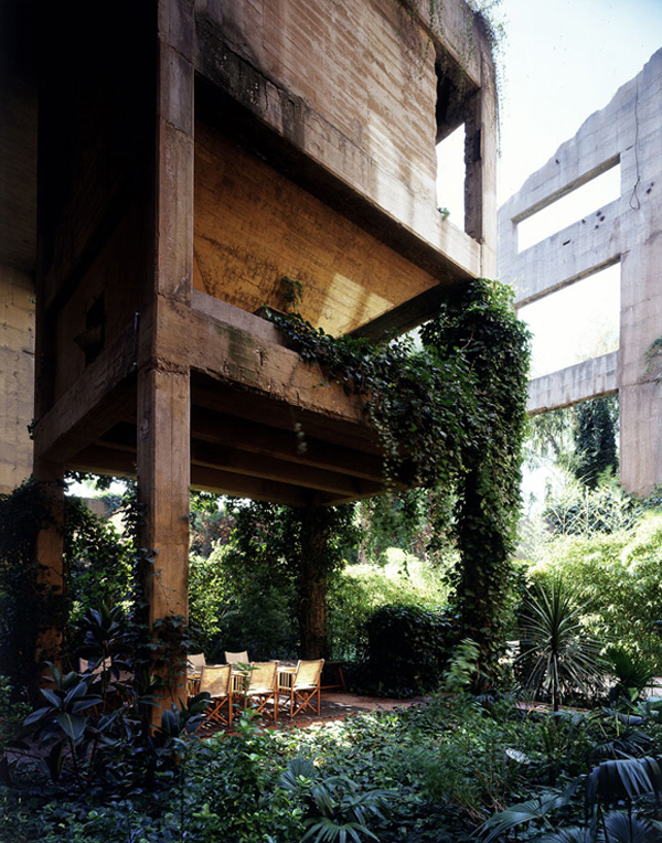 ricardo bofill converted cement factory (8)