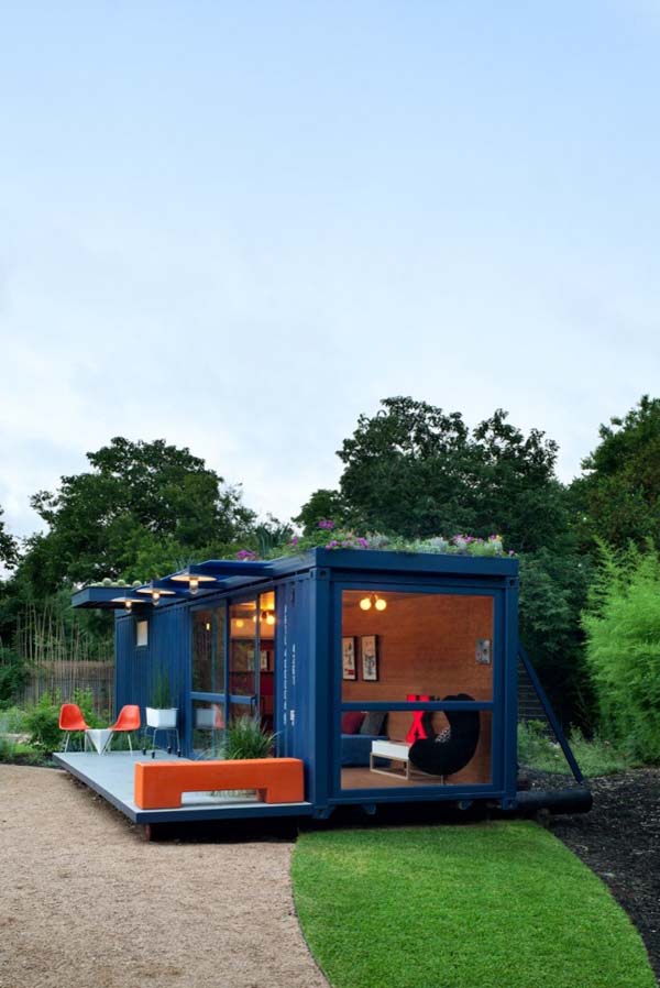 Container Guest House (11)