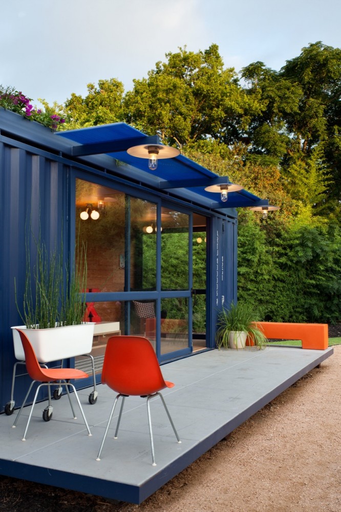 Container Guest House (13)