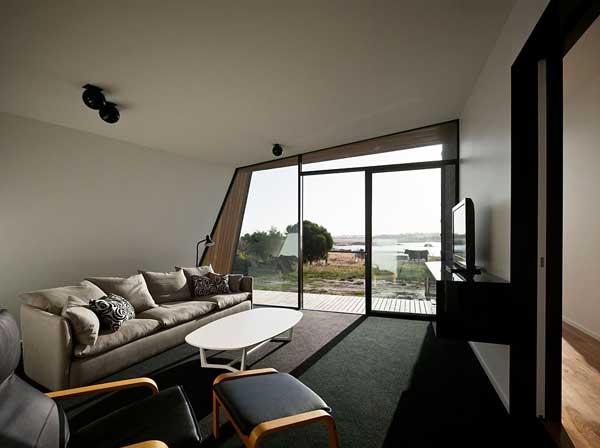 Beached House (10)