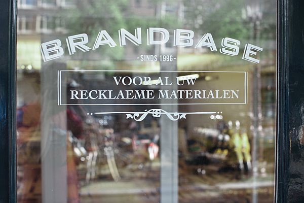 Recycled Pallet Office BrandBase Amsterdam 11