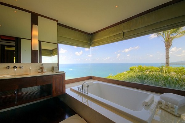 Thai Luxury Seaside Villa – bathroom with amazing views