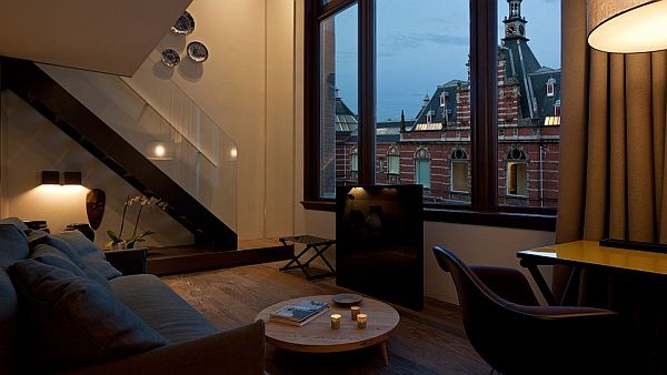 Conservatorium Hotel Amsterdam – two level suite city bedroom