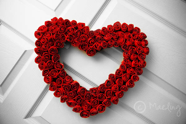 Stunning Duct Tape Rose Valentine’s Wreath in Scarlet