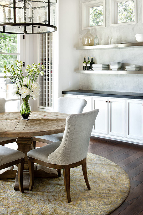beautiful dining table flowers