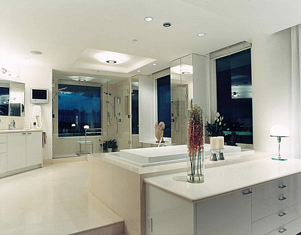 Modern luxury bathroom with colorful details
