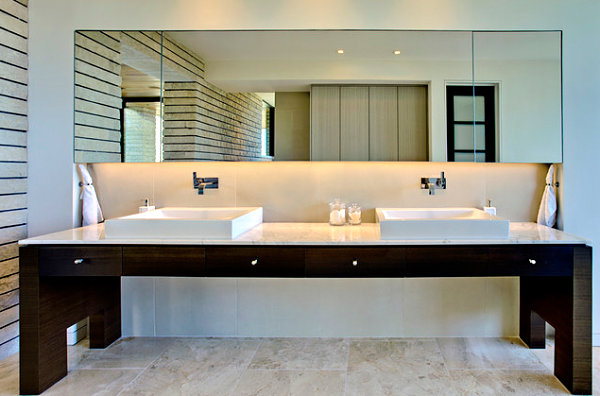 Sleek modern bathroom