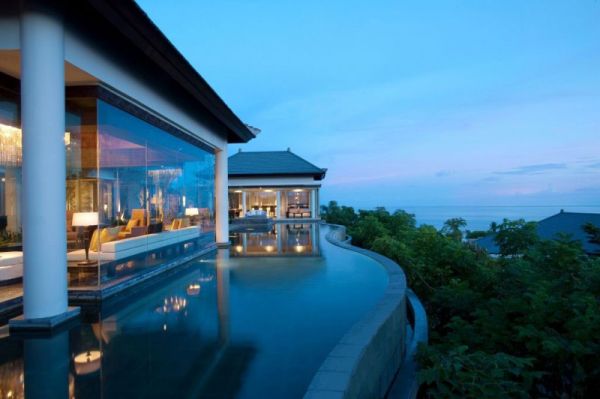 Awesome swimming pool at the Bali Luxury Resort