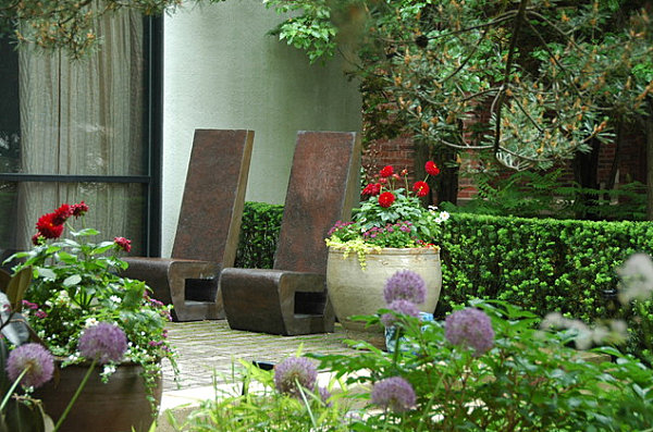 Sculptural outdoor chairs