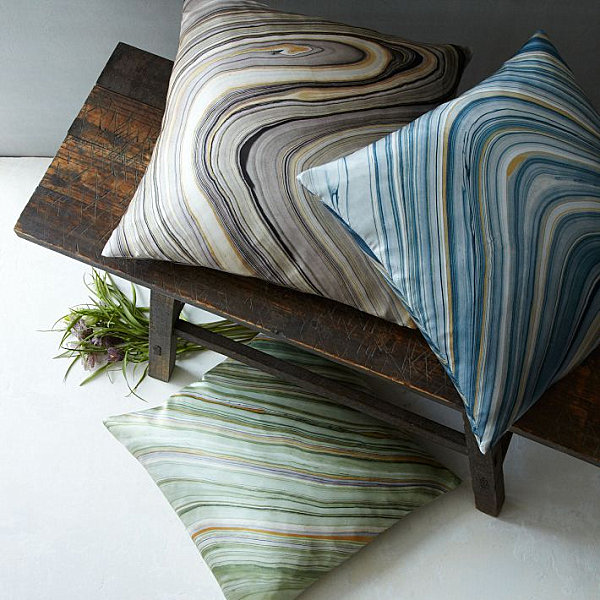 Marbleized pillows
