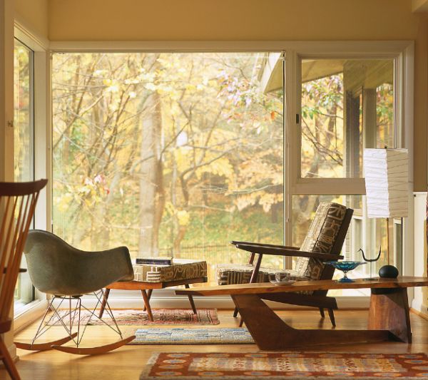 Noguchi BB1-30XN Table Lamp ushers in understated lamp
