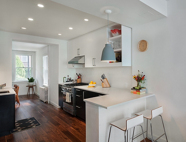 Modern pendant light idea for kitchen and dining space
