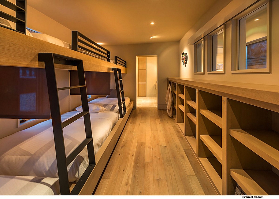 Bunk beds in the kids’ room