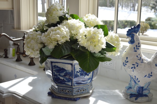 faux hydrangeas – white.jpg
