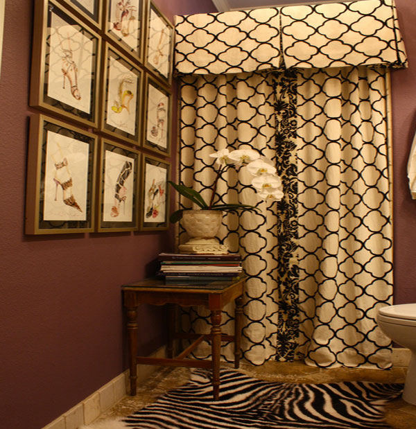 Add some geometric pattern to the bathroom