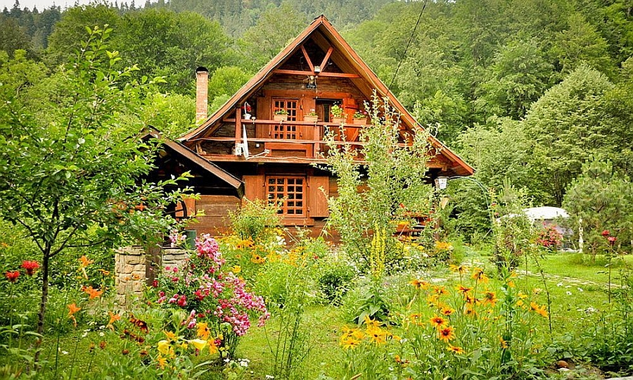 Gorgeous Rustic House Near Piatra Neamt, Romania