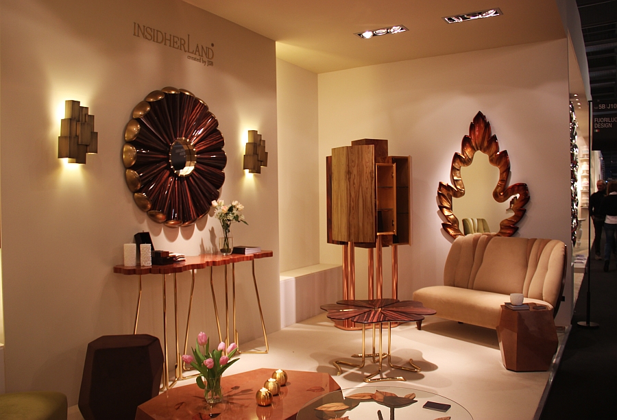 Inspiring Trees wall lights enliven the place