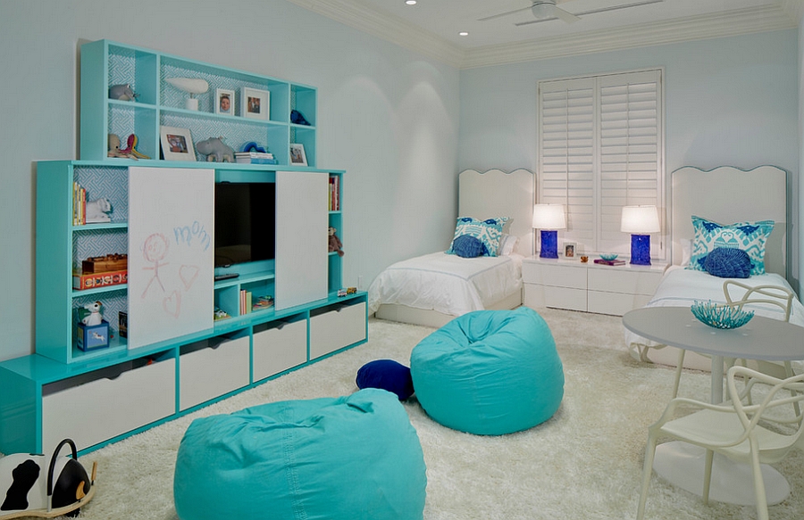 Twin Masters chairs seem to disappear into the backdrop in the chic kids’ bedroom