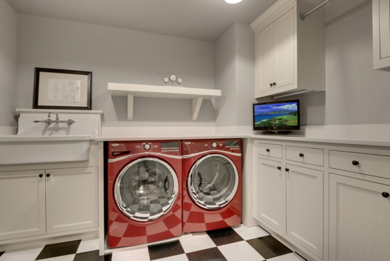 Sparkling clean washer and dryer
