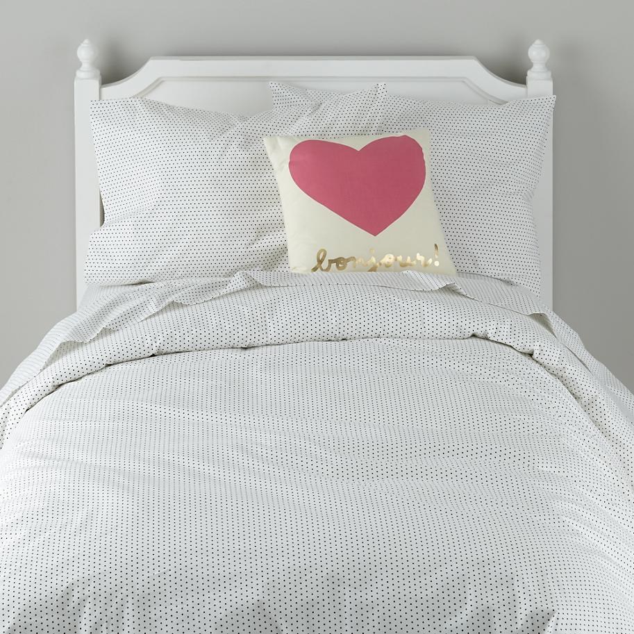 Black dotted bedding
