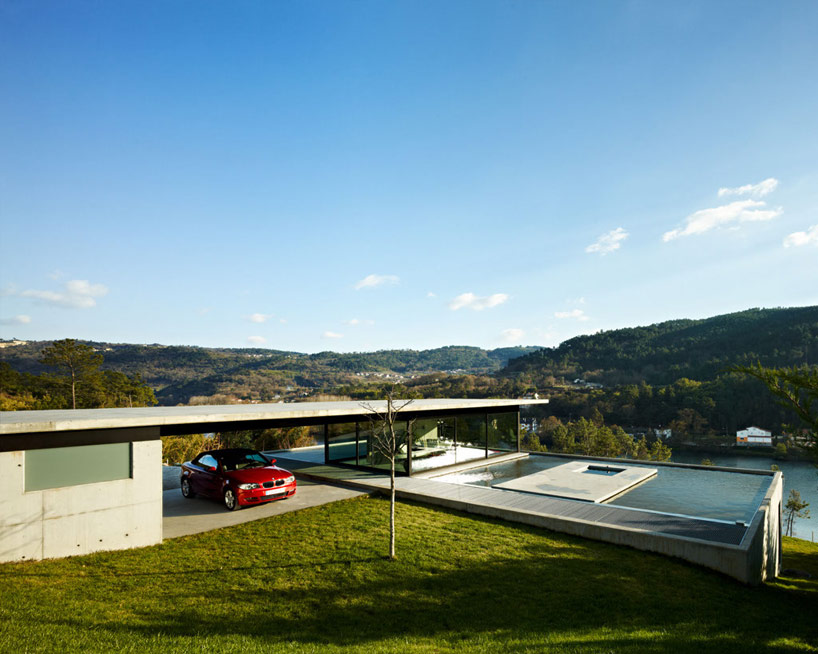 Contemporary Spanish Villa with stunning river views