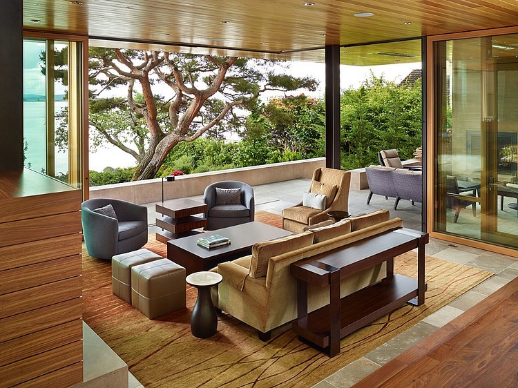 Contemporary interior of the Courtyard House