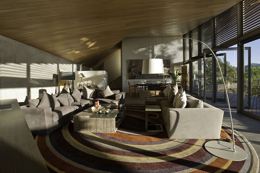 Luxurious living room of Casa L