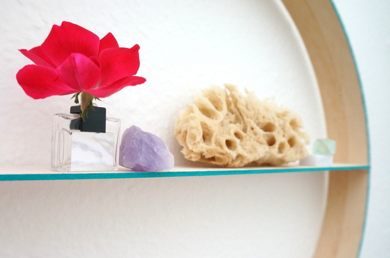 What to display on a DIY shelf