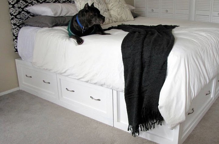 Pottery-Barn-Inspired-DIY-B