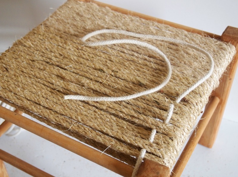 DIY Woven Footstool – threading
