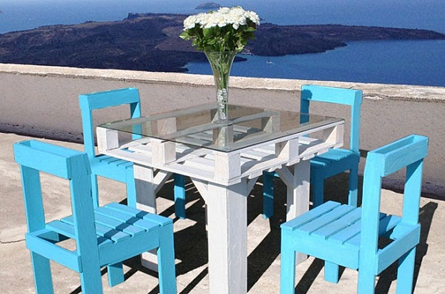 Colorful patio dining from Ellis Benus