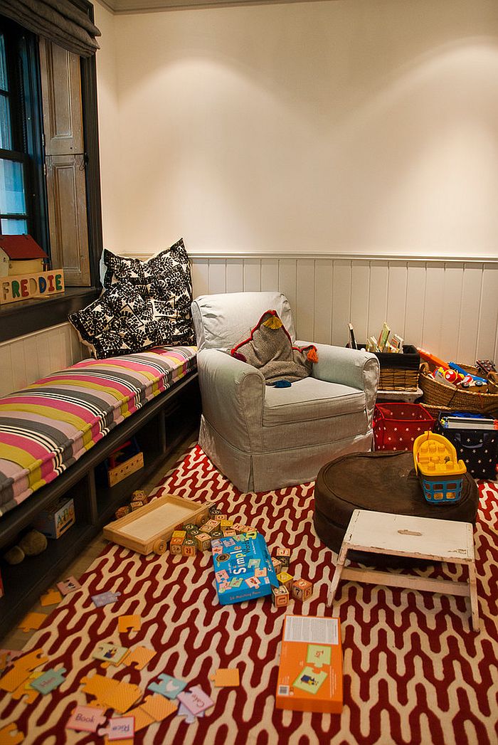 Colorful rug for the eclectic kids’ playroom
