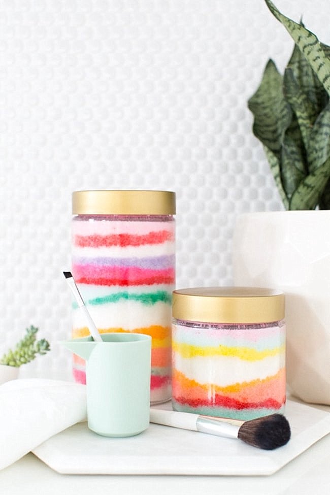 DIY sugar scrub from Sugar & Cloth