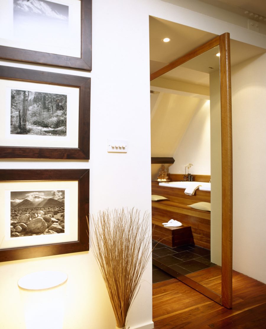 Spotlights in a white powder room