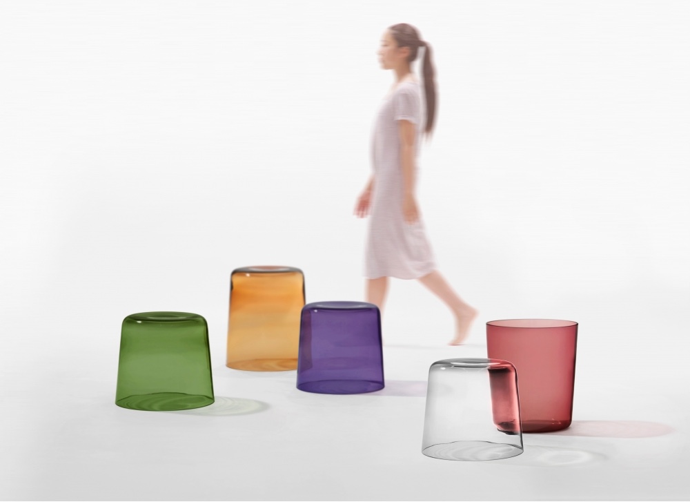 The Cup table, designed by Ichiro Iwasaki, is a vibrant mouth-blown glass table. Image © Iwasaki Design Studio.