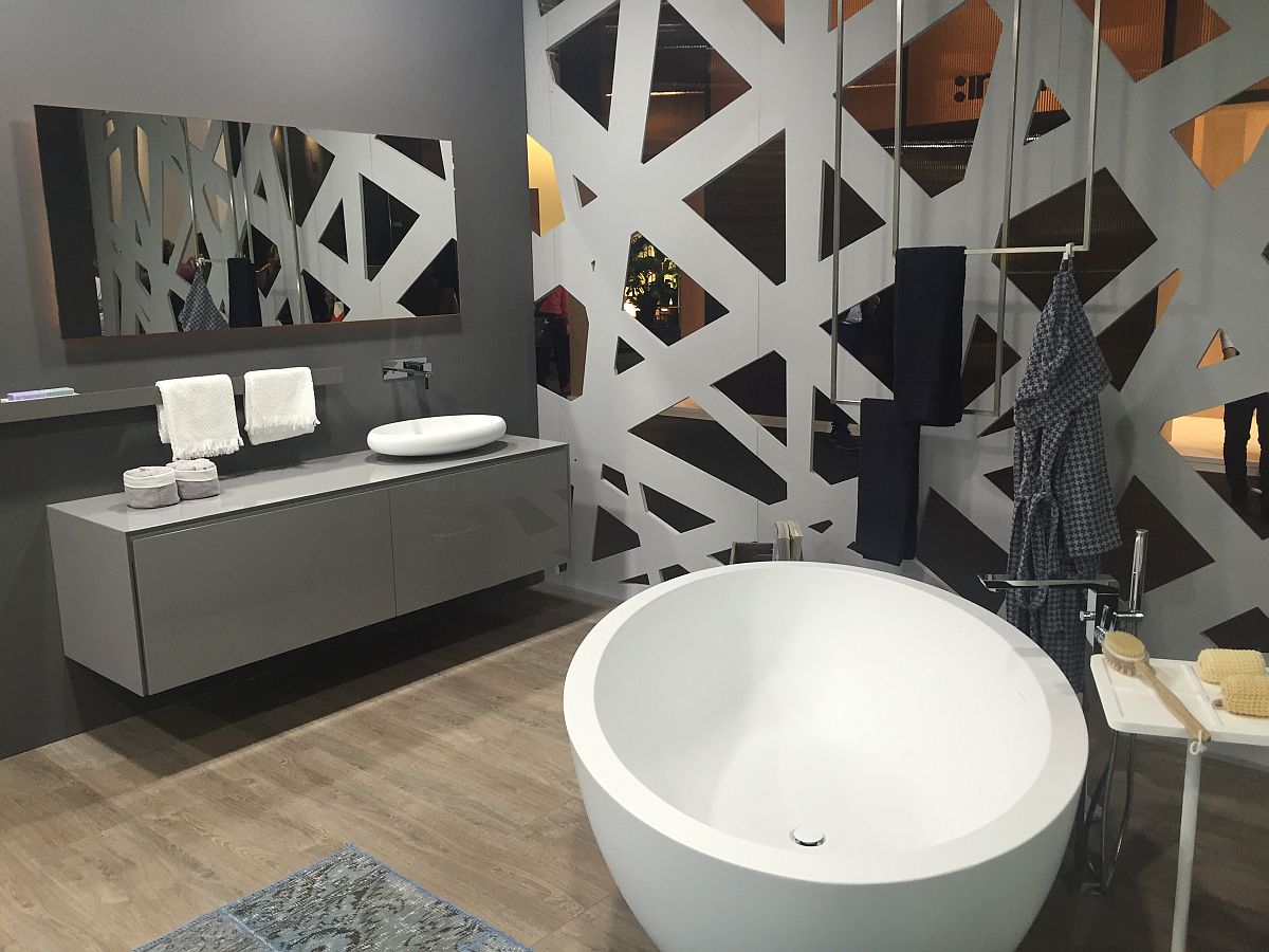 Round standalone bathtub on displat at Salone del Mobile 2016 by Dimasi Bathrooms