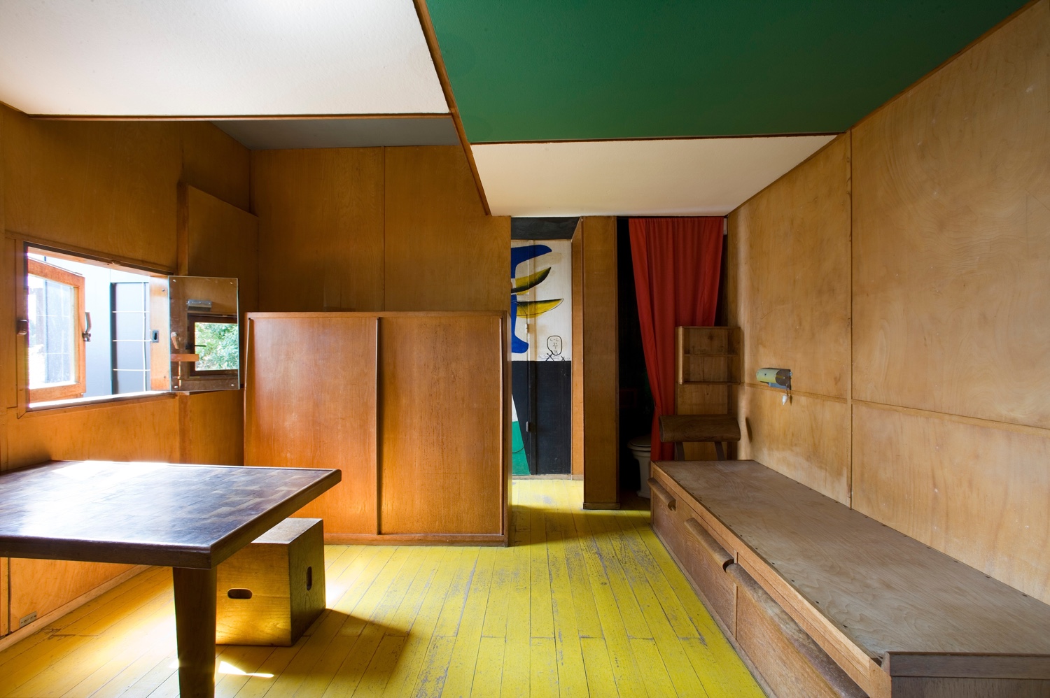 Interior at Cabanon de Le Corbusier. Photo by Oliver Martin-Gambier © FLC/ADAGP.