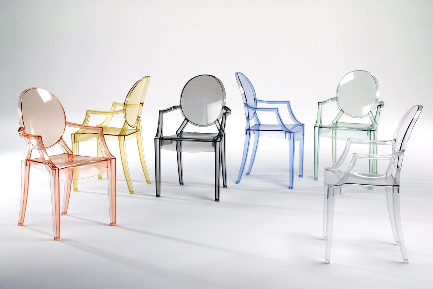 Louis Ghost Chair. Image courtesy of Kartell.