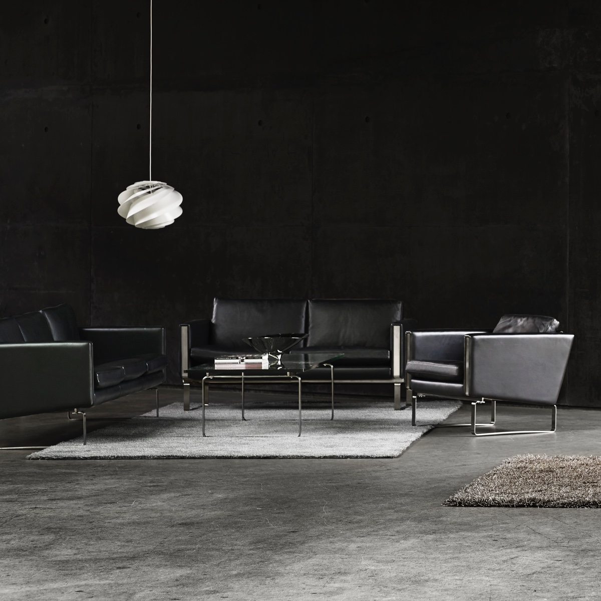 The CH101 works with the CH102, CH103 and CH104 sofas.