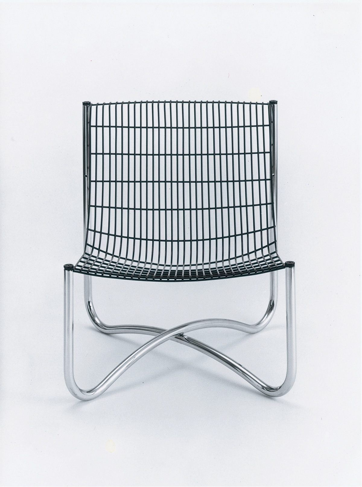 Abacus 700 outdoor chair. Image via Alistair Welch.