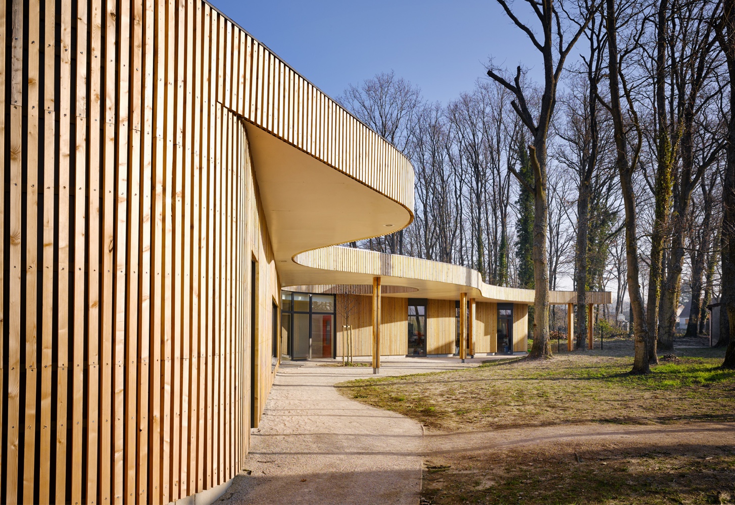 School in Briis-sous-Forges