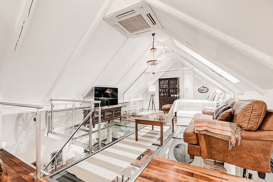 Sturdy glass floor can take quite a bit of weight