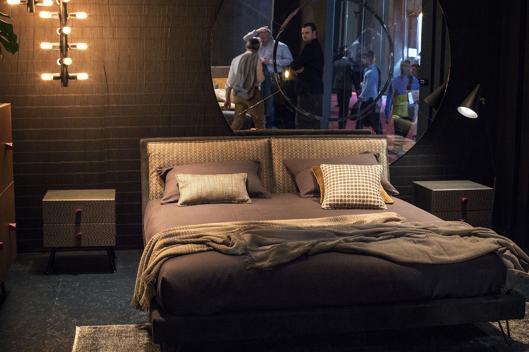 Ingenious bedroom lighting from Twils