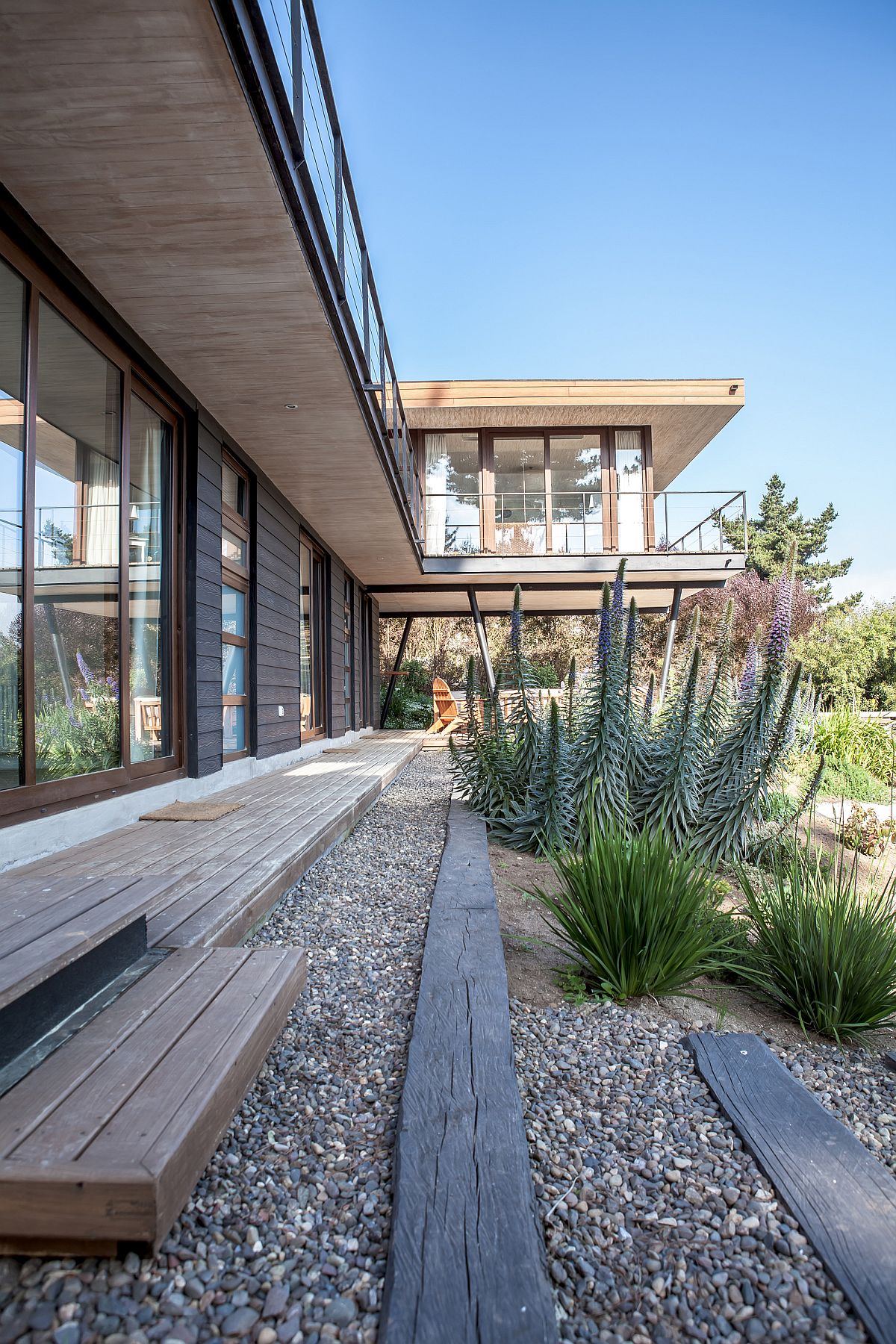 Pine wood panelling gives the exteriorn inviting appeal