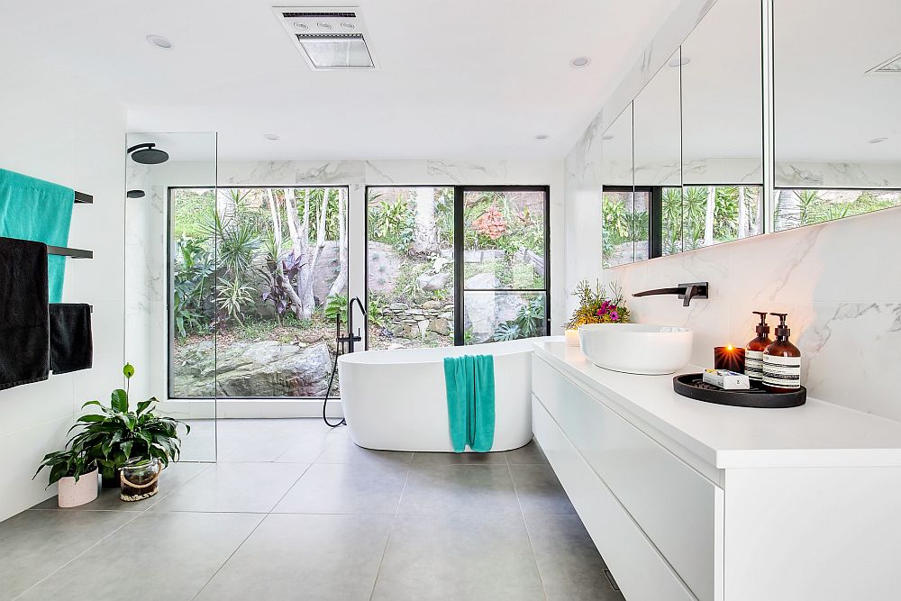 All-white bathroom brings spa luxury home while allowing you to switch between accent hues