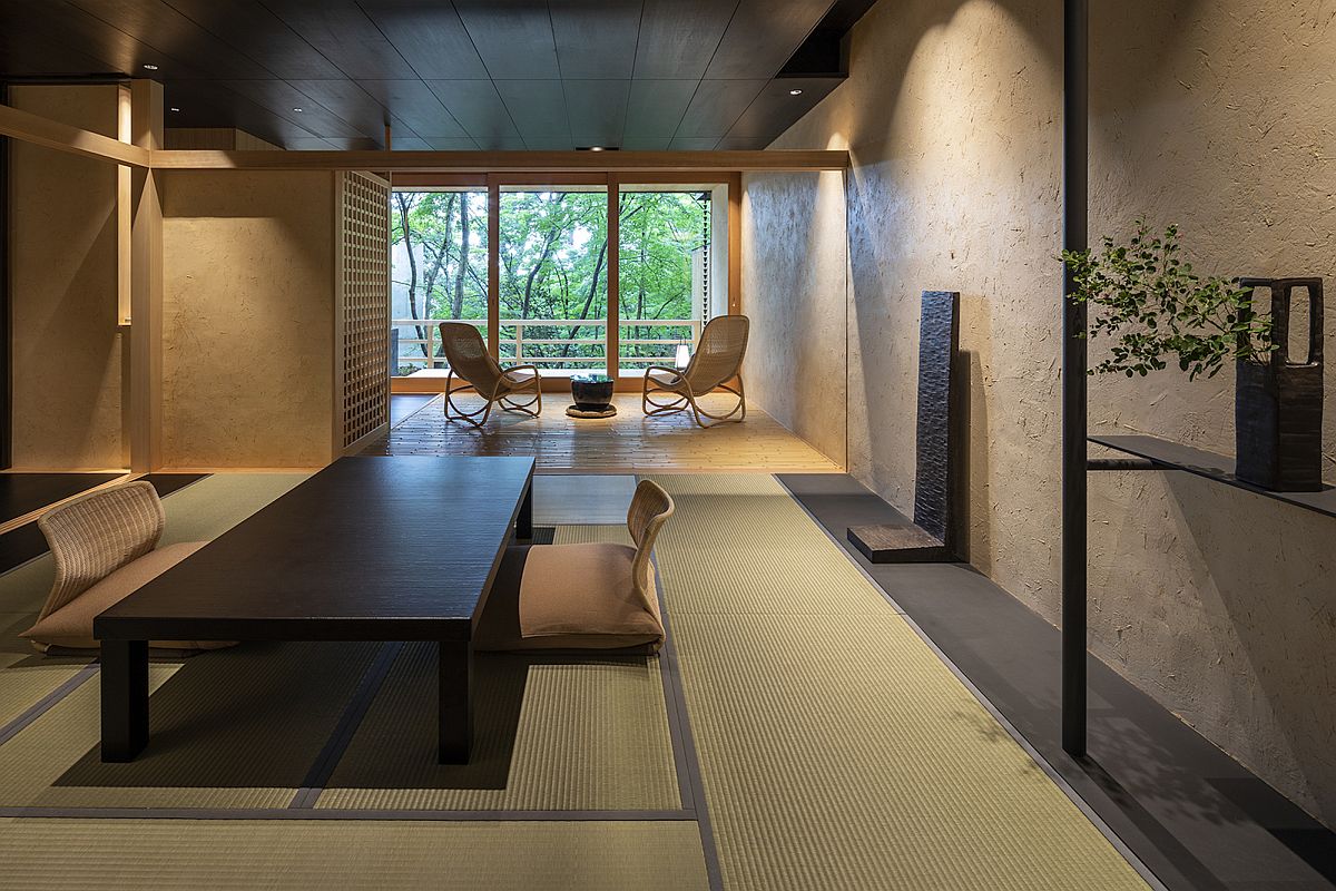 Living area of the Beniya Mukayu Byakuroku in Japan