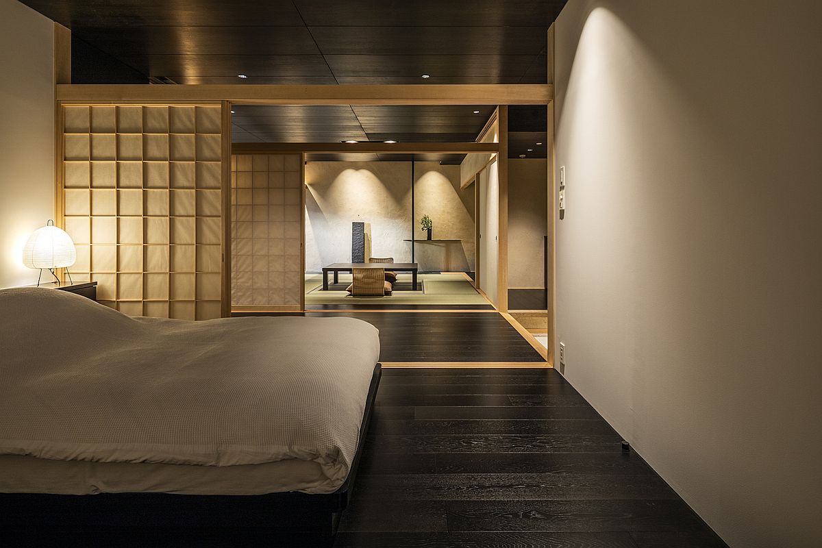 Stunning Japanese minimal bedroom feels relaxing and elegant