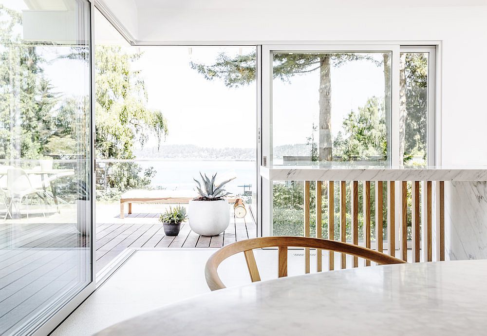 Stunning view of Lake Washington from the Midcentury home