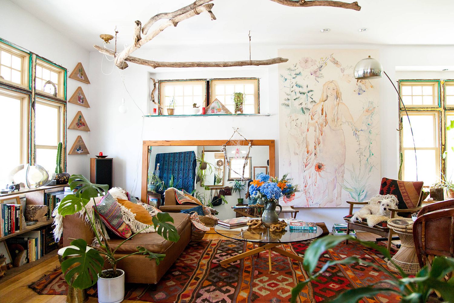 25 Awesome Boho Chic Living Rooms: Delve into Bohemian Charm with Modern Frills